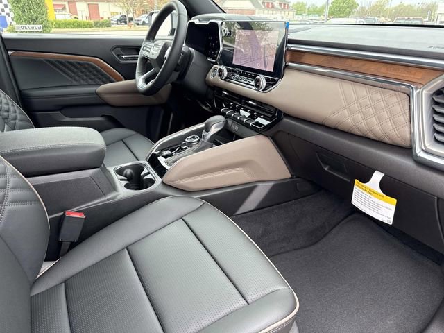 New 2026 GMC Canyon Denali image 17