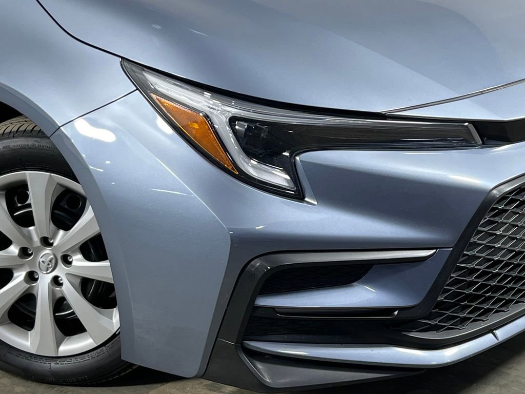 Used 2024 Toyota Corolla XSE image 36