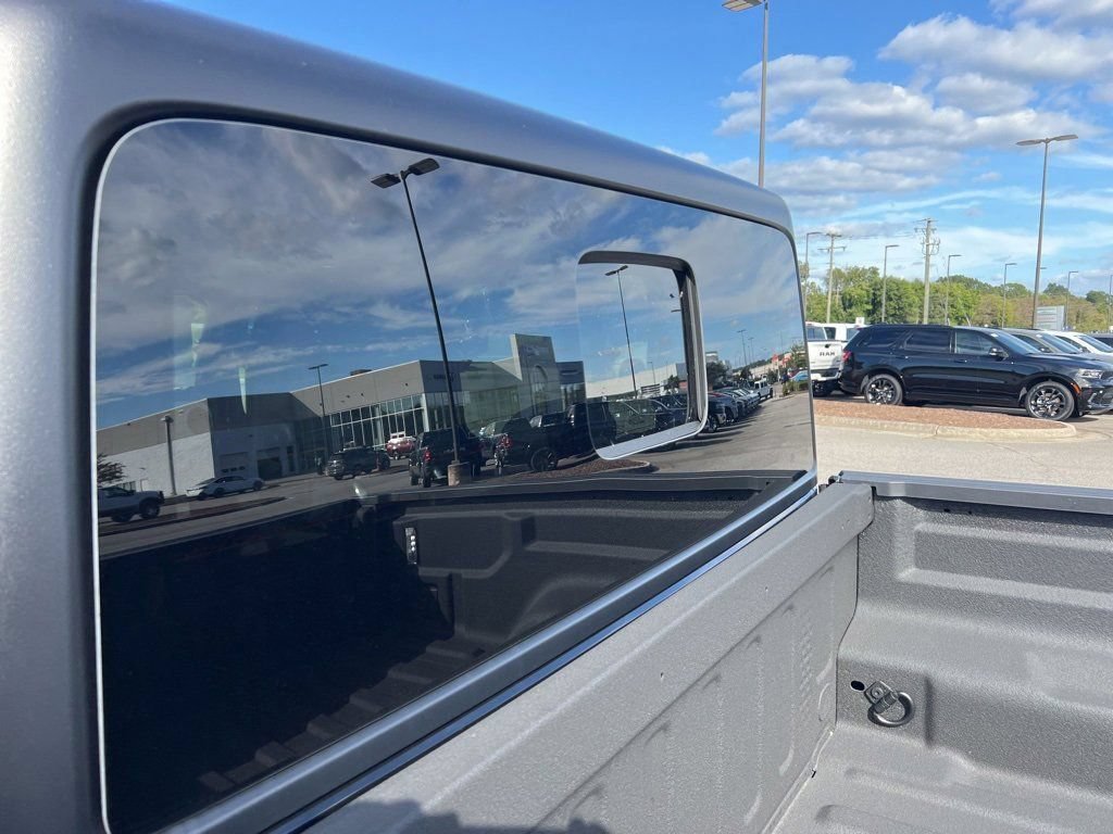 New 2025 Jeep Gladiator Sport AWD/4WD image 34