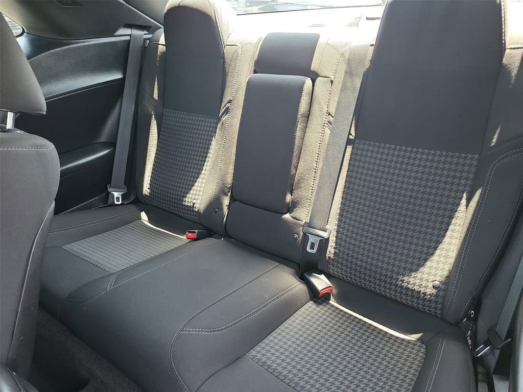 Used 2016 Dodge Challenger R/T RWD image 14