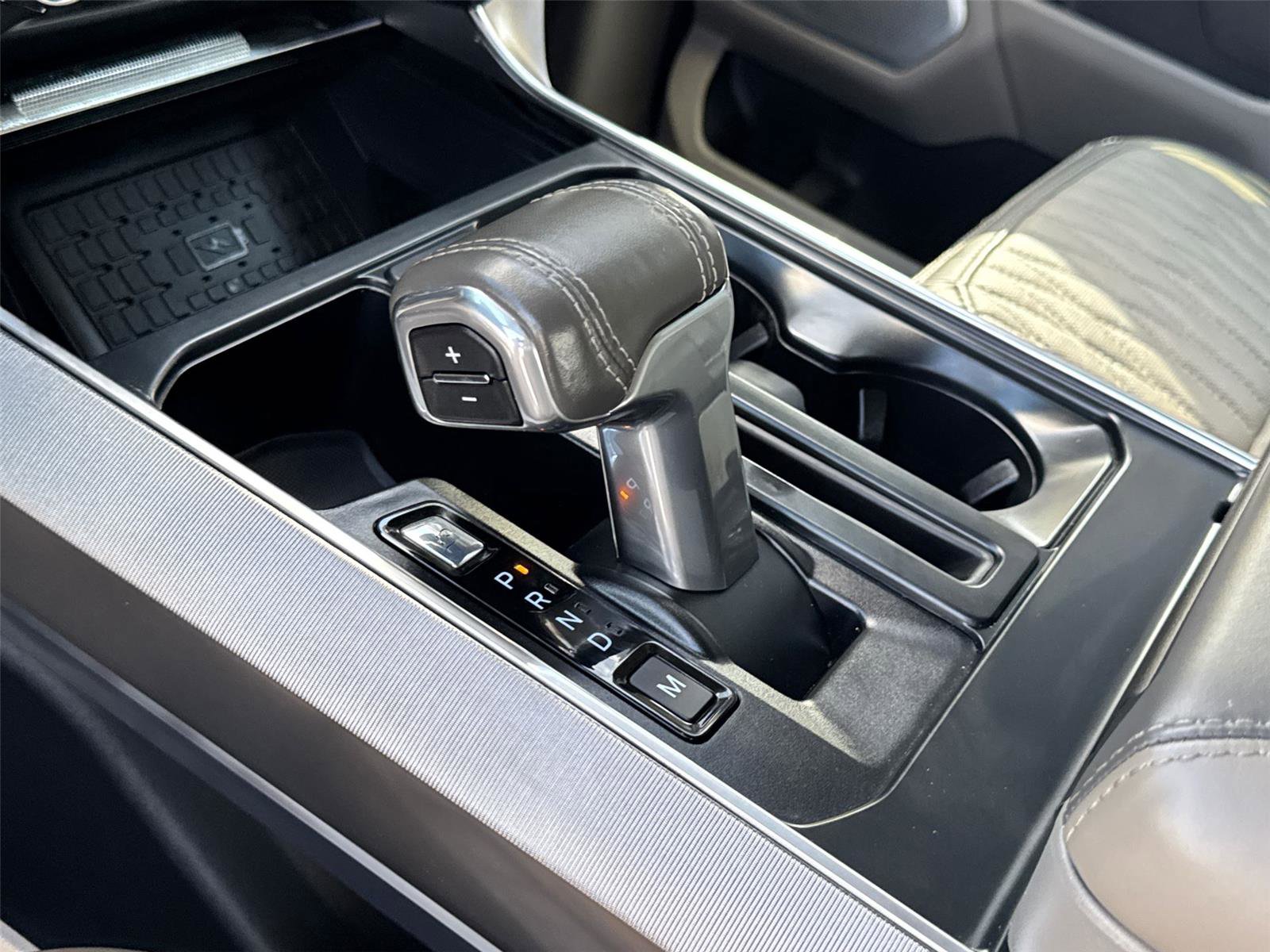 Used 2024 Ford F150 Platinum w/ Equipment Group 703A Plus AWD/4WD image 27