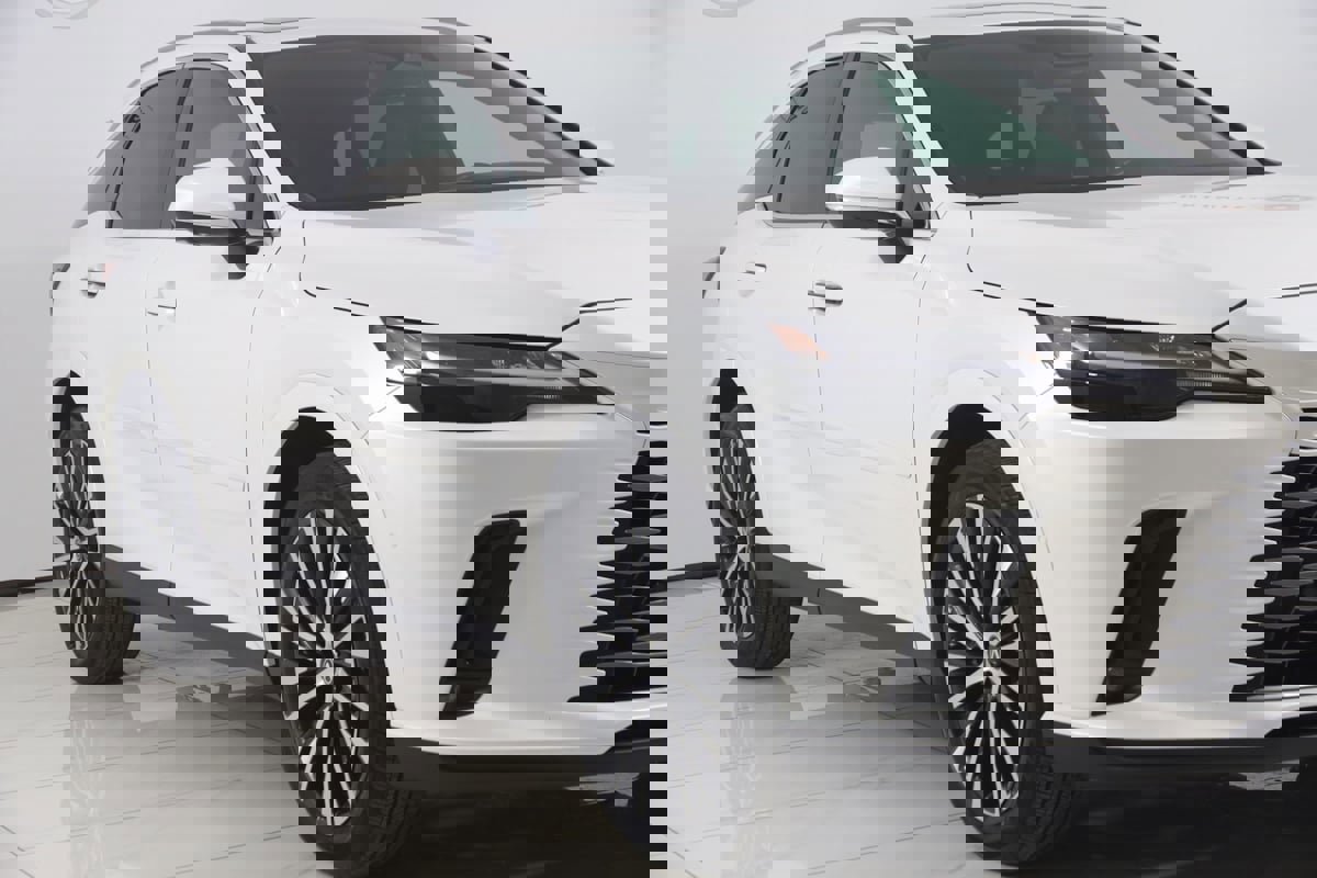 Used 2024 Lexus RX 350 Premium image 41