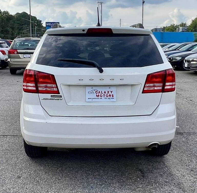 Used 2017 Dodge Journey SE w/ Flexible Seating Group image 8