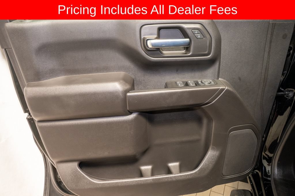 Used 2022 Chevrolet Silverado 1500 Custom AWD/4WD image 10