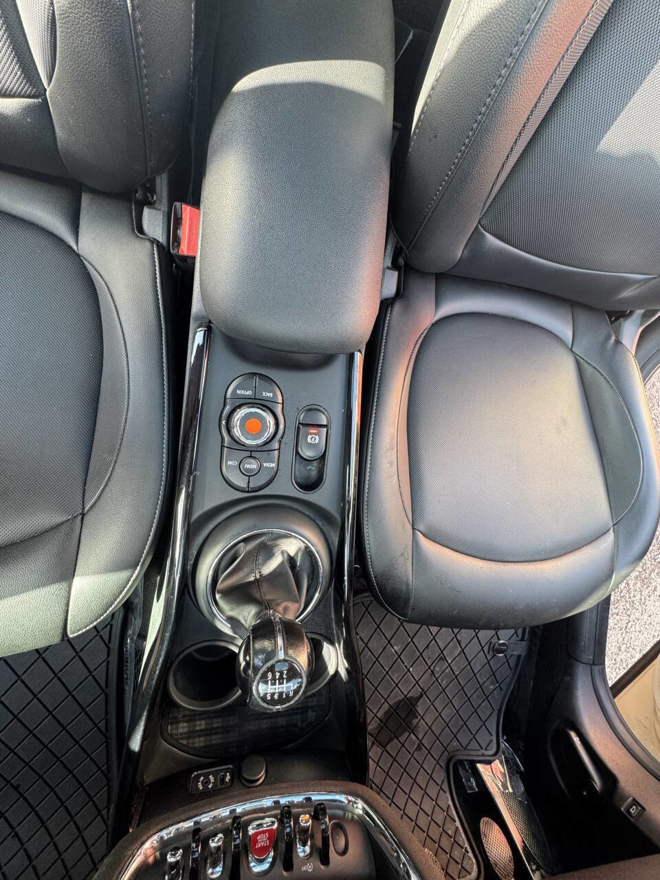 Used 2018 MINI Cooper Clubman S AWD/4WD image 30