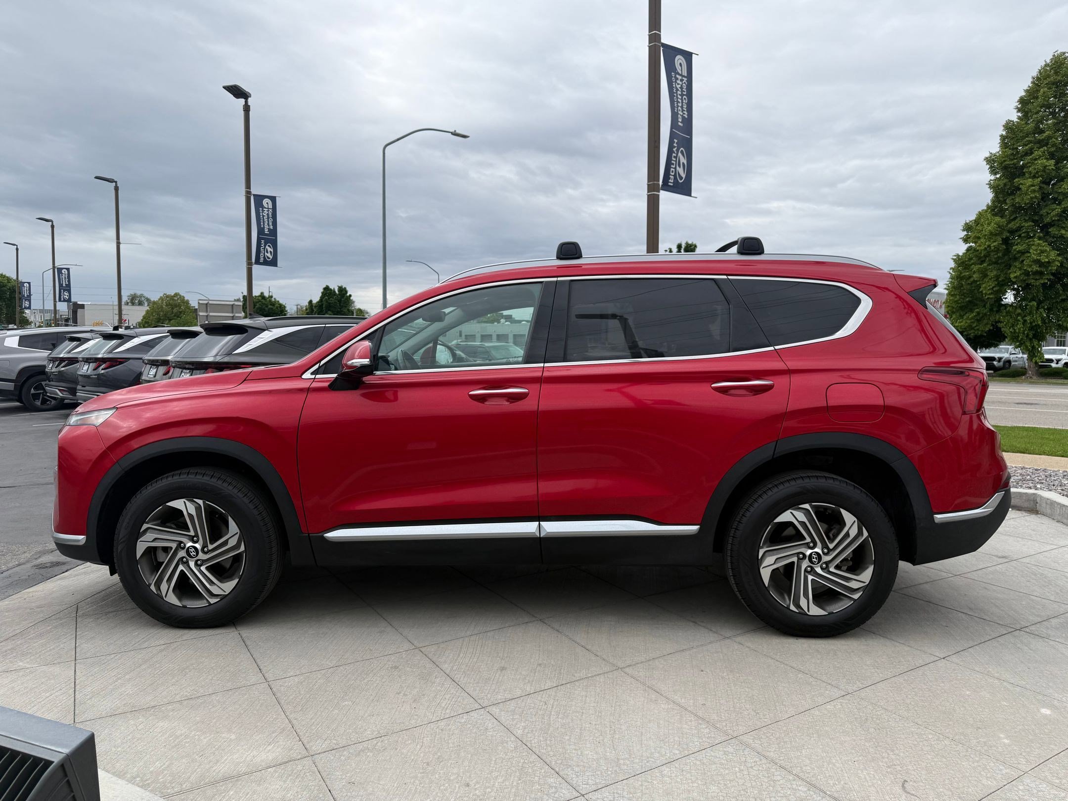 Certified 2022 Hyundai Santa Fe SEL w/ Convenience + Premium Package AWD/4WD image 9
