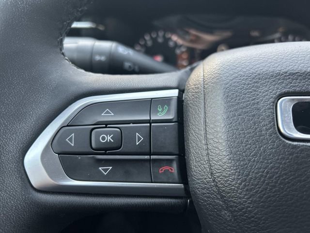 Used 2023 Jeep Compass Limited image 24