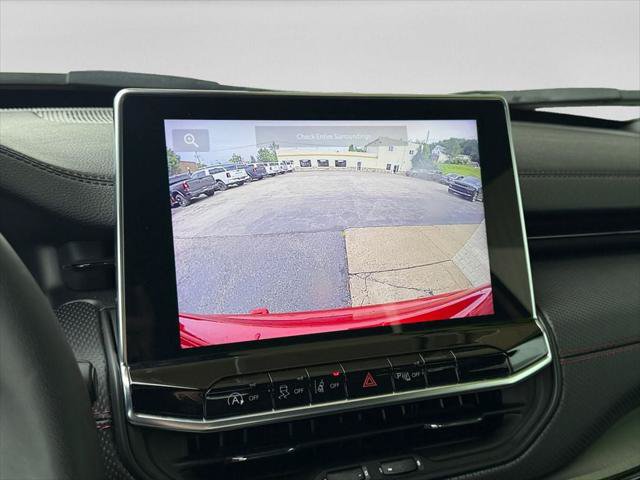 Certified 2025 Jeep Compass Trailhawk AWD/4WD image 1