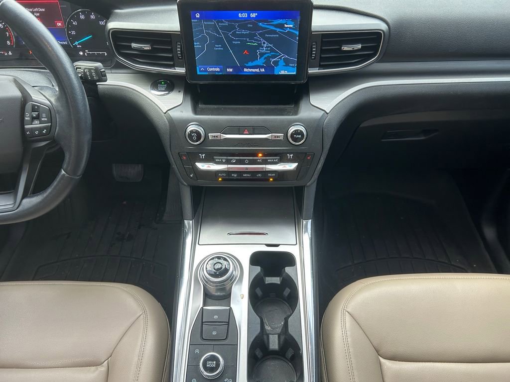 Used 2020 Ford Explorer XLT w/ Equipment Group 202A image 11