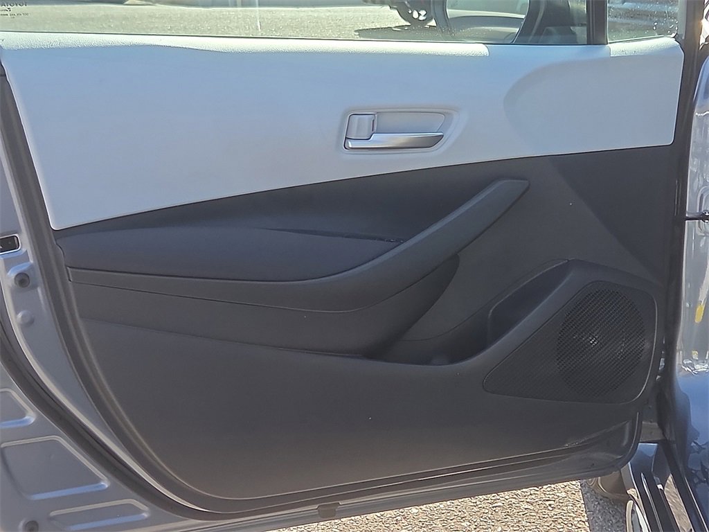 New 2026 Toyota Corolla SE image 19