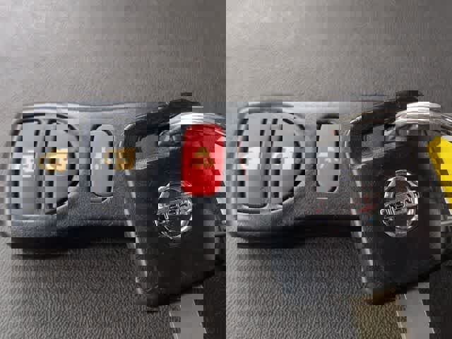 Used 2018 Nissan Frontier PRO-4X image 35