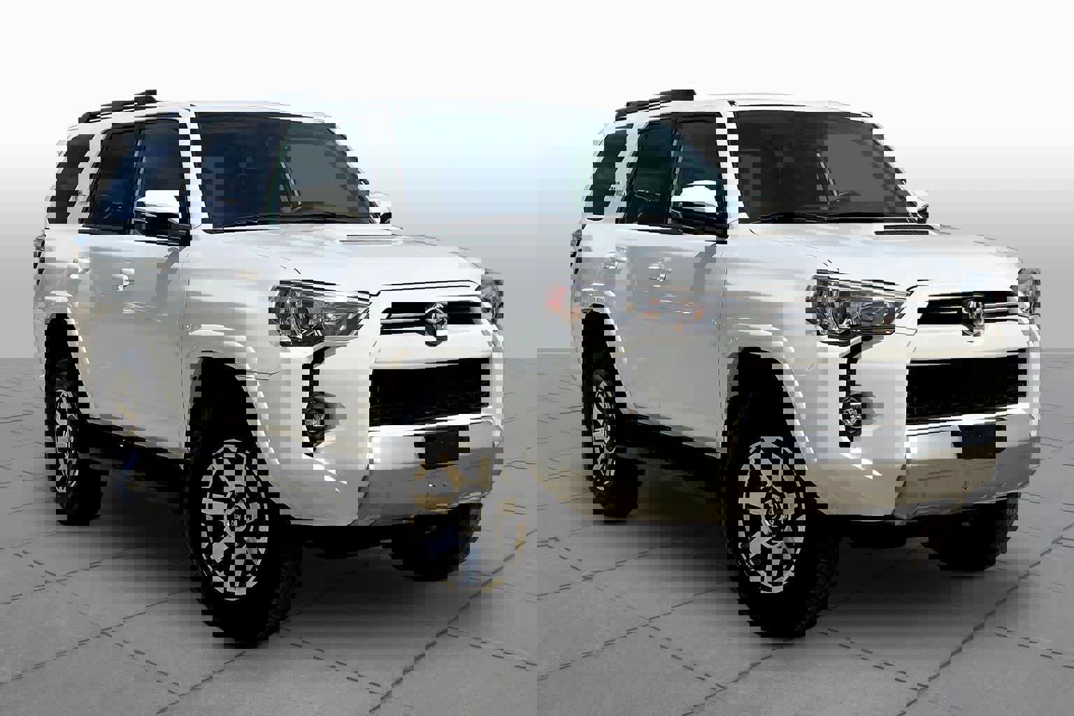 Used 2024 Toyota 4Runner TRD Off-Road Premium AWD/4WD image 3