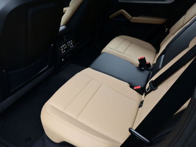 New 2026 Porsche Cayenne image 14