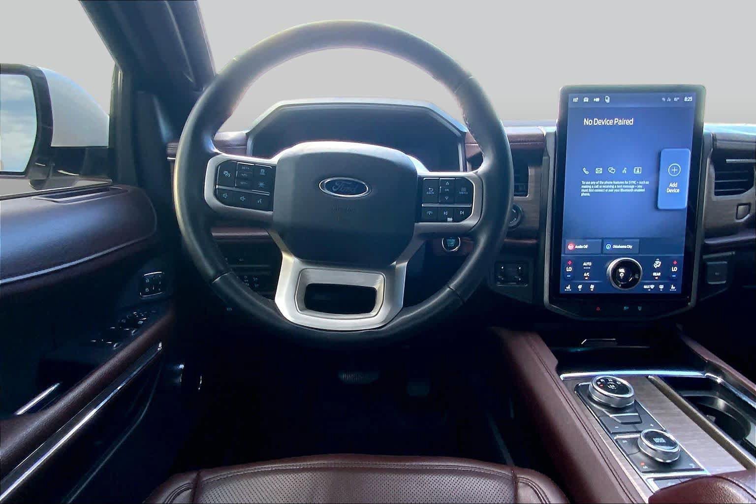 Used 2022 Ford Expedition Limited AWD/4WD image 6