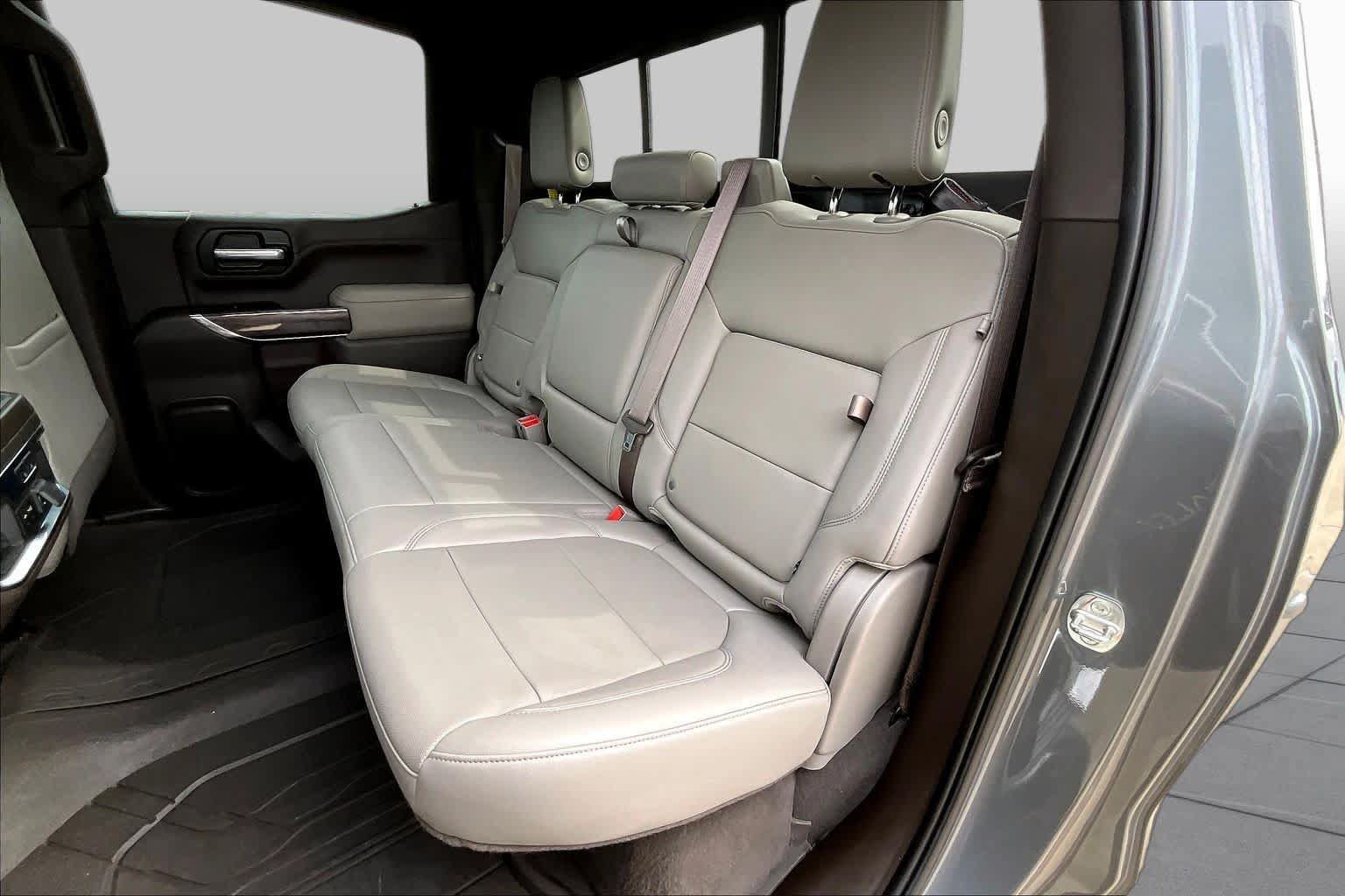 Used 2020 Chevrolet Silverado 1500 LTZ w/ LTZ Texas Edition RWD image 20