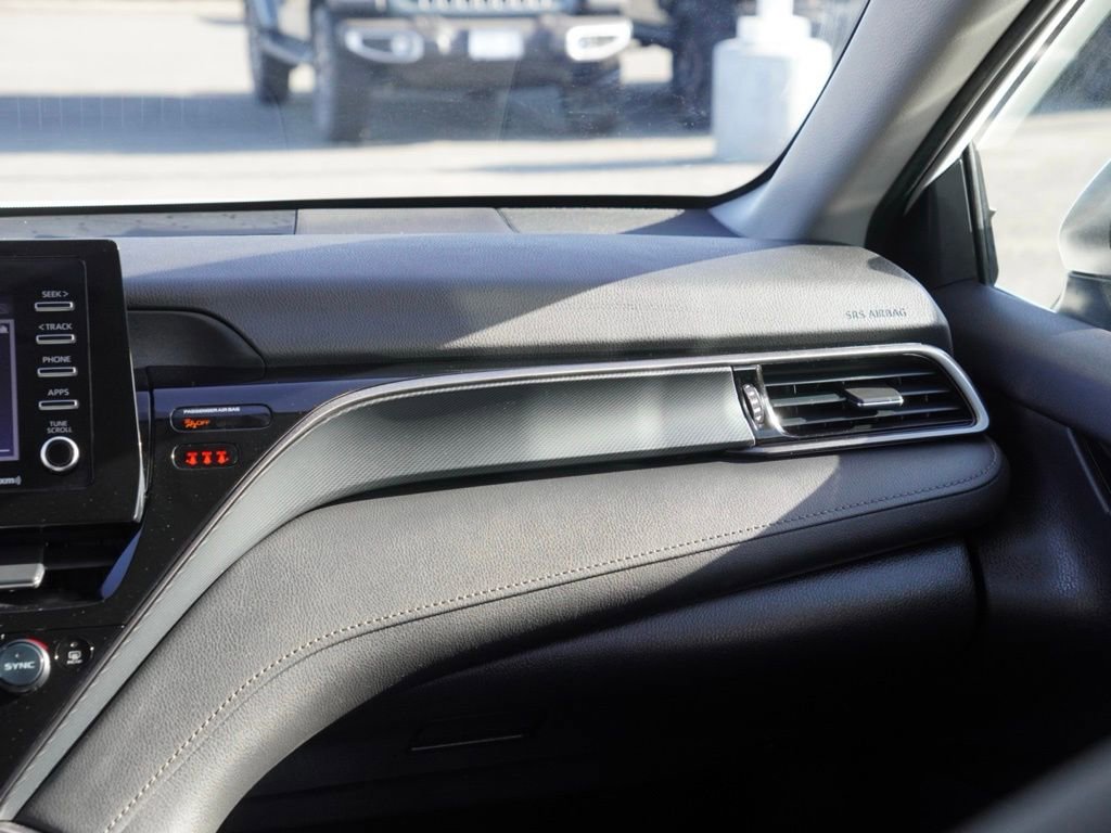 Used 2024 Toyota Camry LE image 24