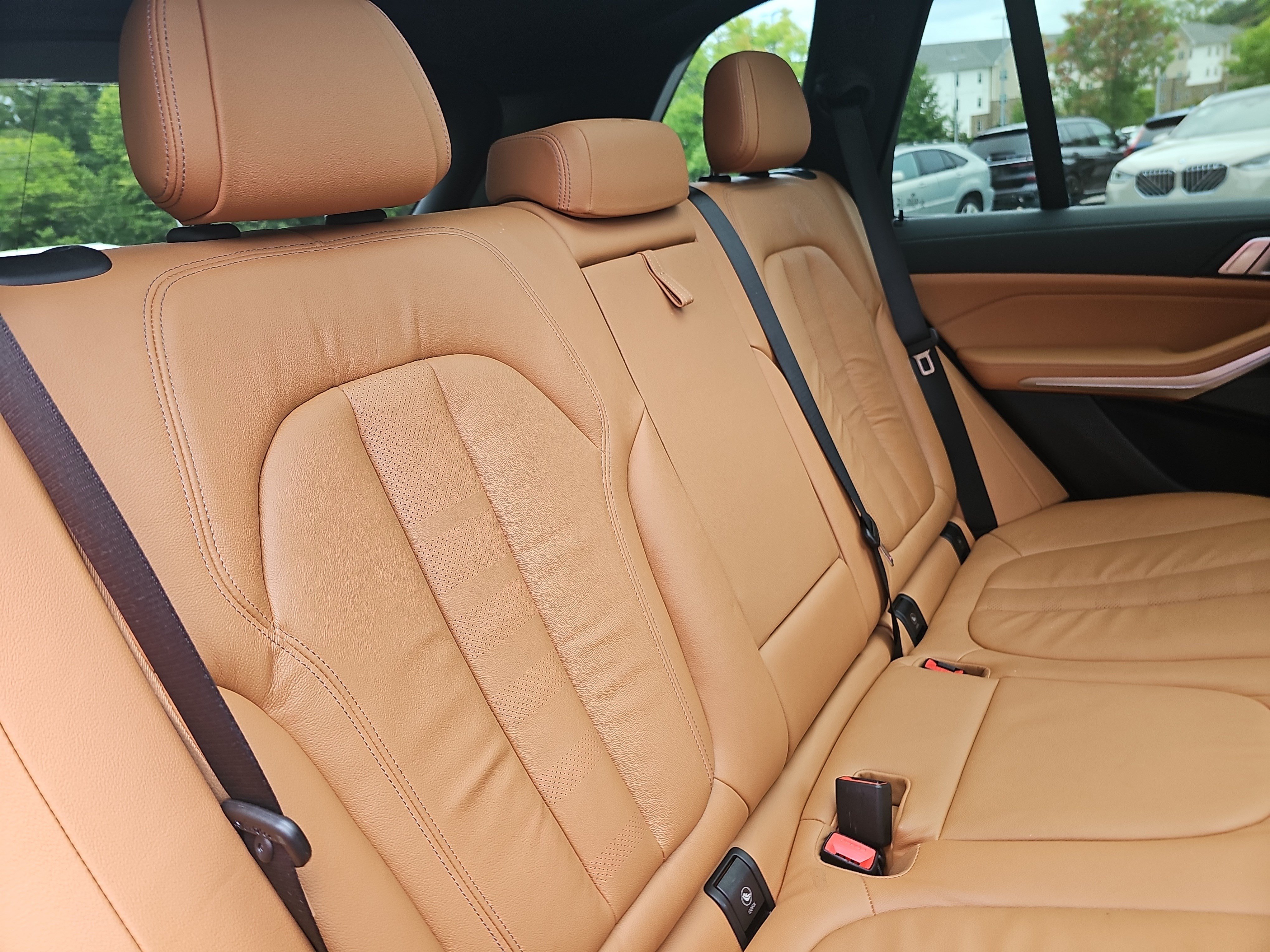 Used 2019 BMW X5 xDrive40i AWD/4WD image 12