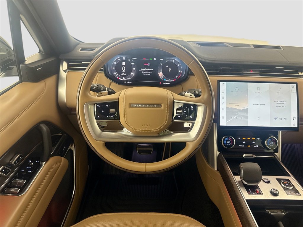 Used 2023 Land Rover Range Rover SE image 24