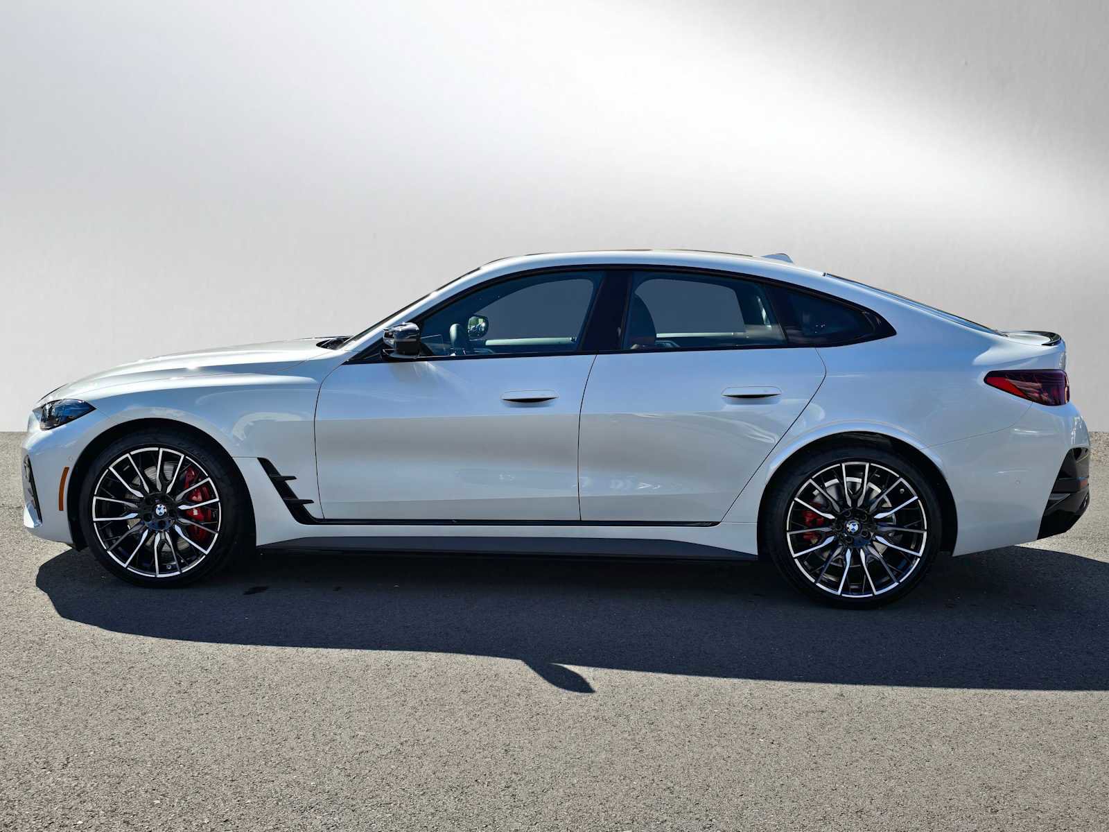 Used 2025 BMW i4 M50 image 6