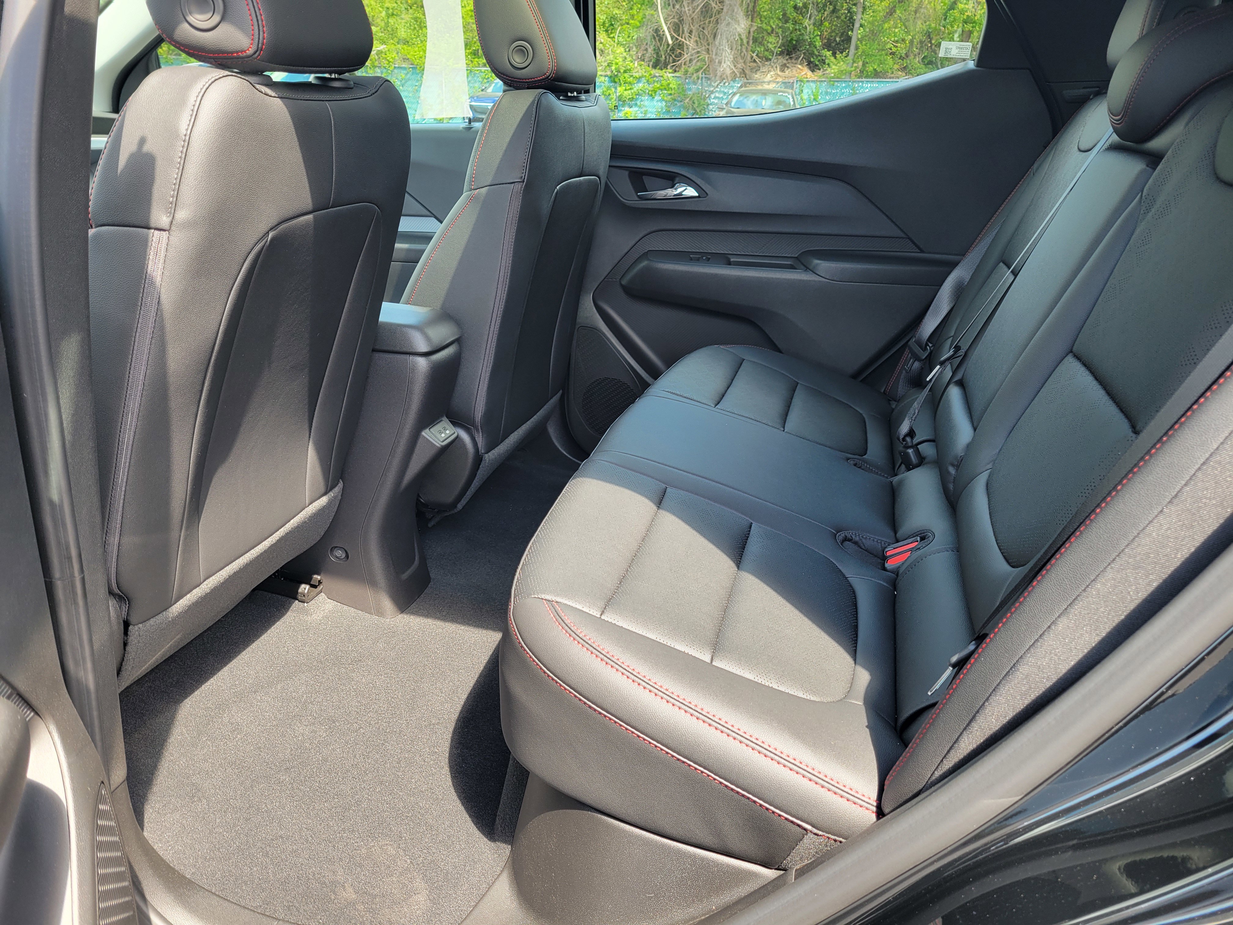 New 2027 Chevrolet Bolt RS w/ Technology Package image 31