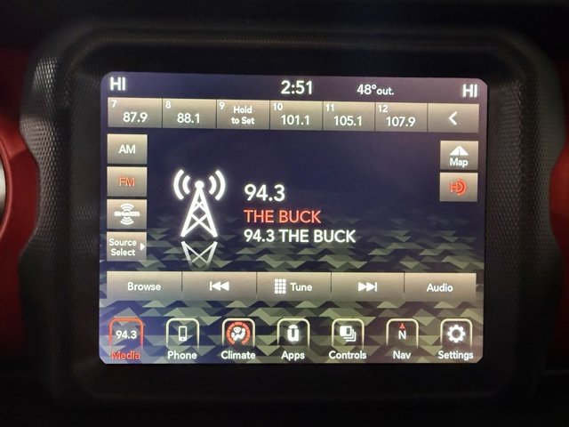 Used 2021 Jeep Wrangler Unlimited Rubicon w/ Uconnect 4C Nav & Sound Group image 17