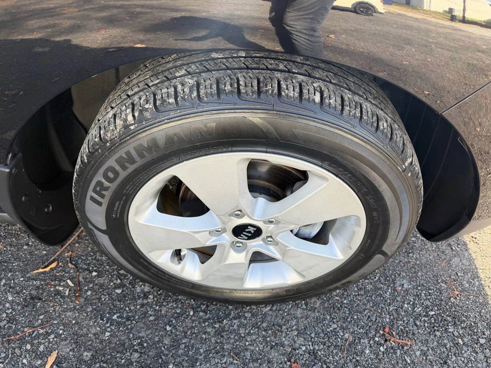 Used 2017 Kia Soul EV w/ Convenience Package image 11