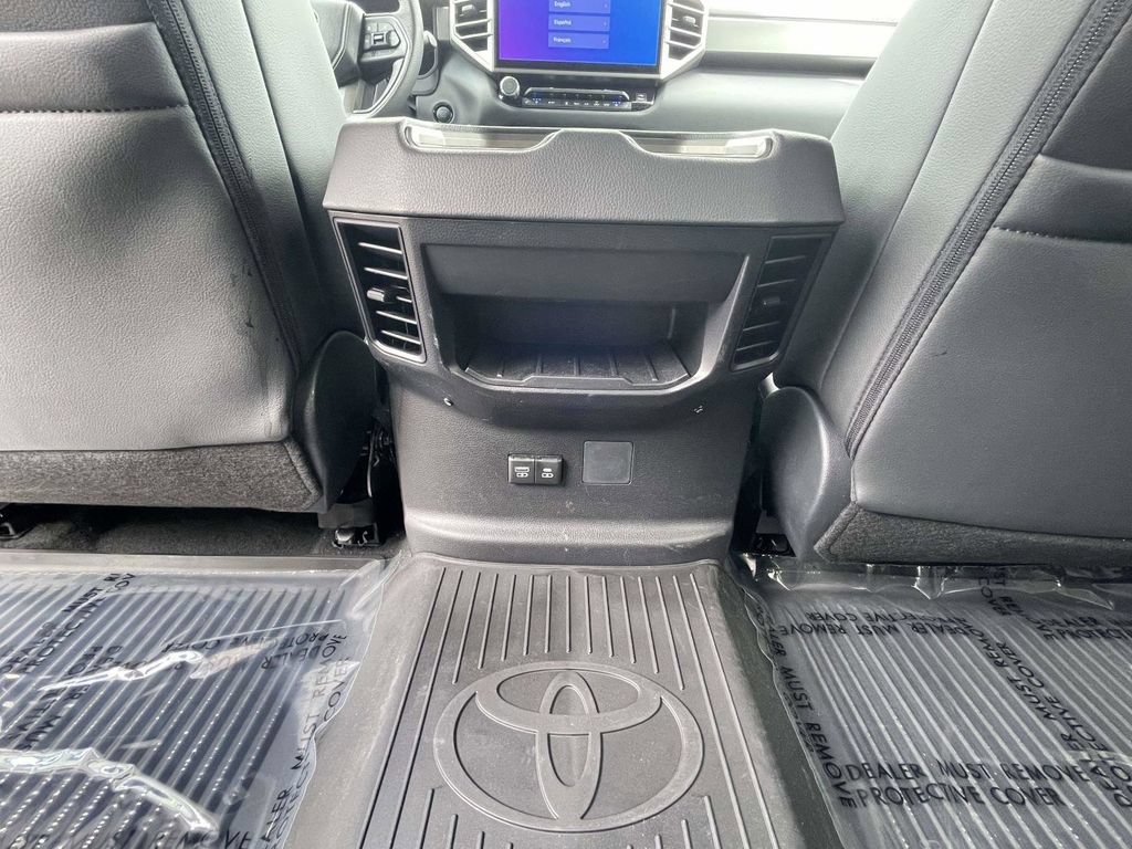 New 2026 Toyota Tundra Limited AWD/4WD image 18