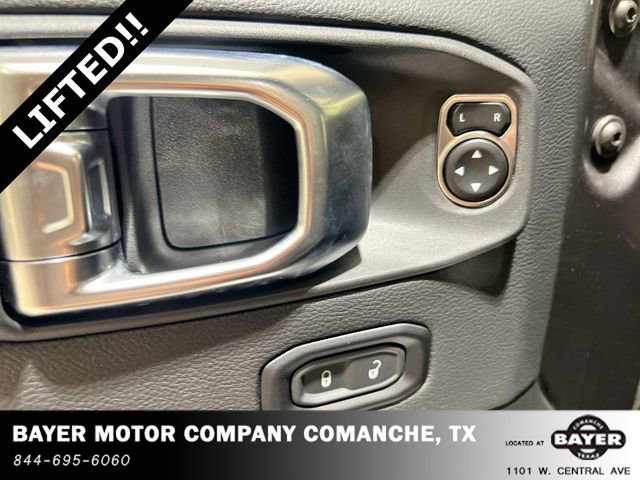 Used 2025 Jeep Gladiator Mojave AWD/4WD image 22