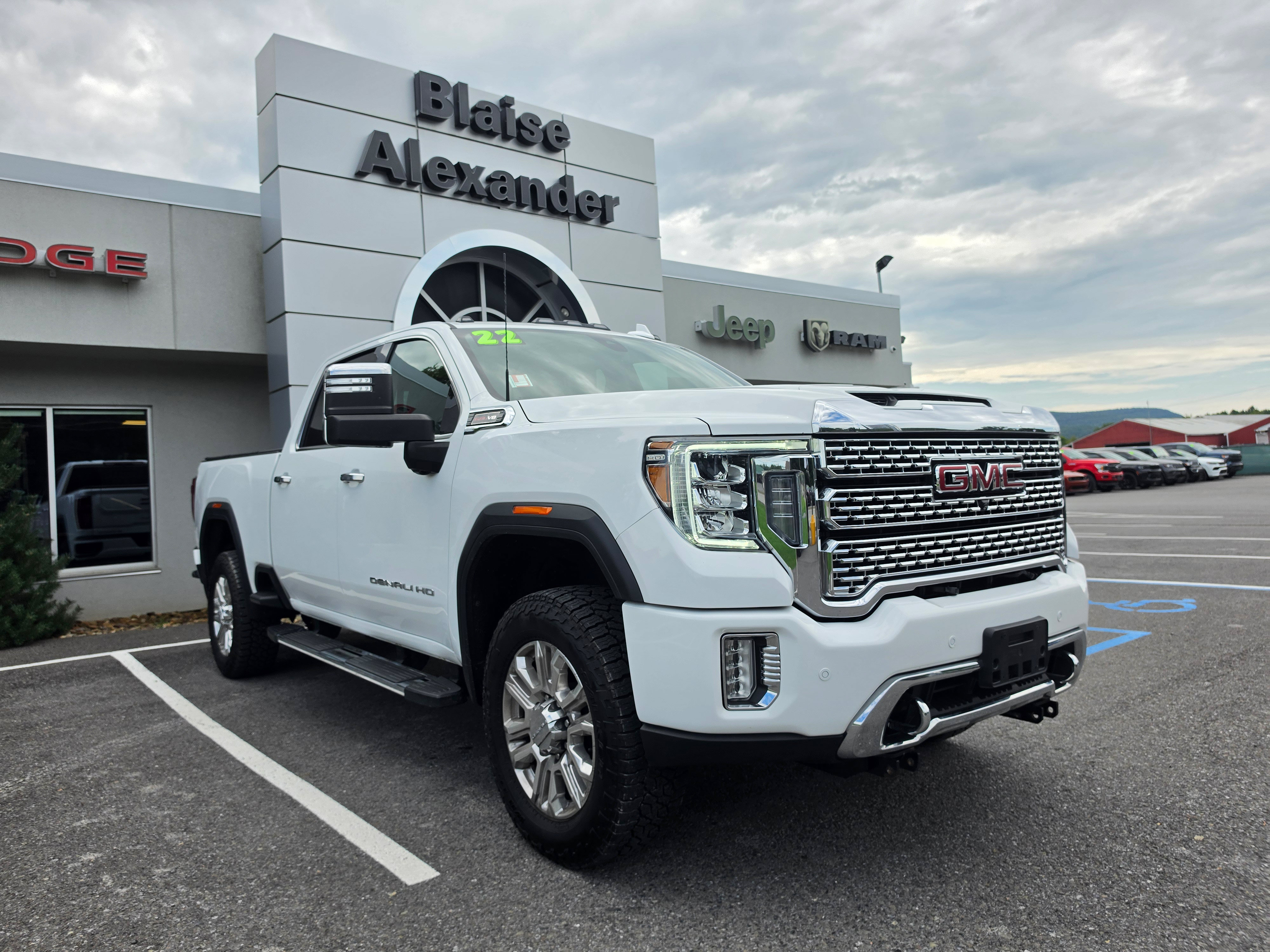 Used 2022 GMC Sierra 2500 Denali w/ Snow Plow Prep/Camper Package