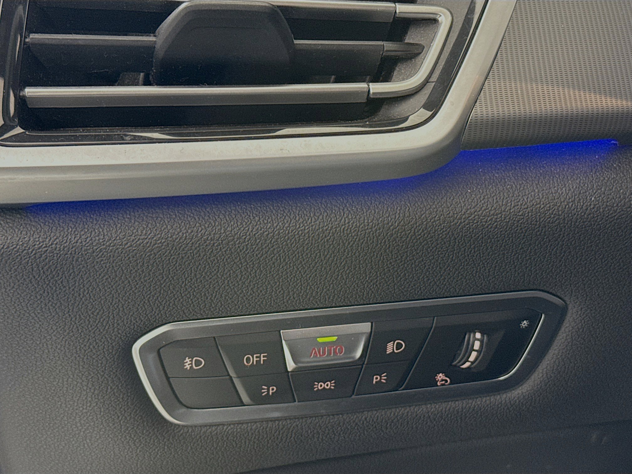 Used 2020 BMW X5 xDrive40i w/ Convenience Package image 10