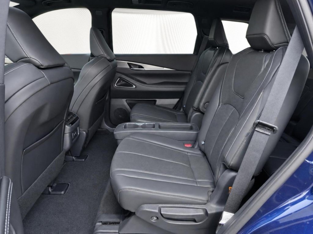 New 2027 INFINITI QX60 Sport w/ Dark Cargo Package AWD/4WD image 19