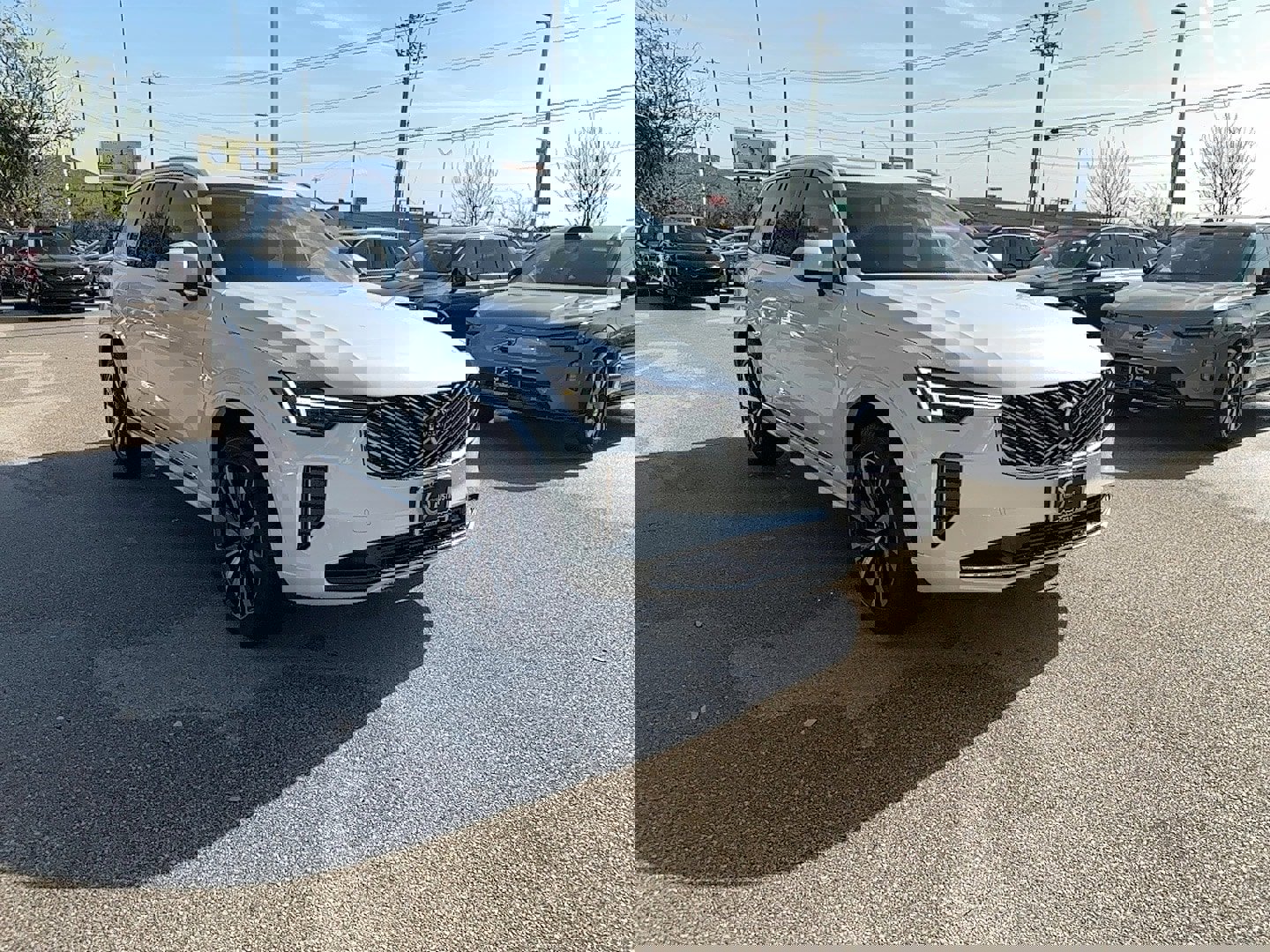 Used 2025 Volvo XC90 T8 Core w/ Protection Package image 8