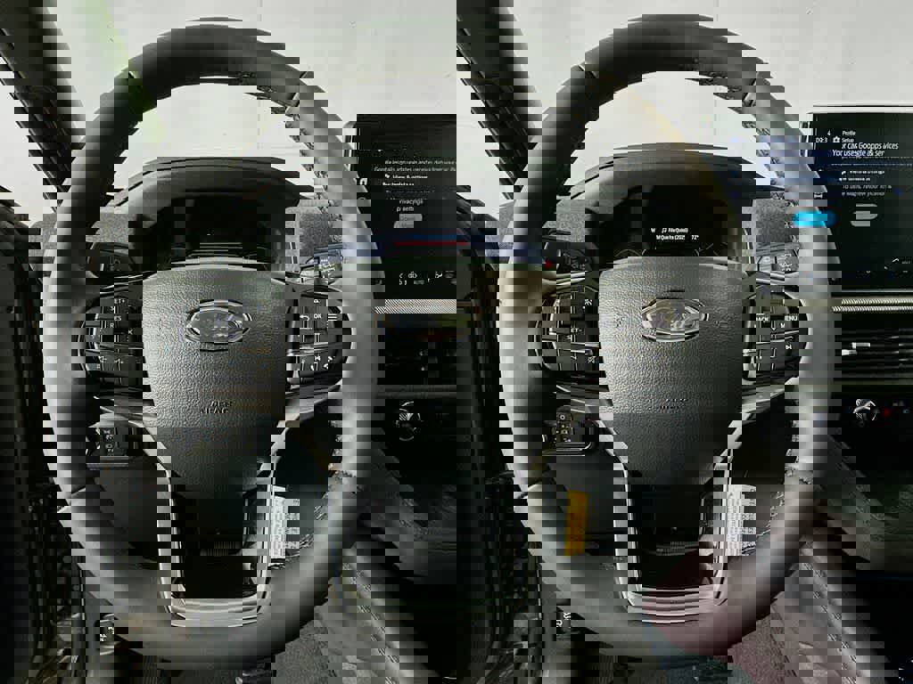 New 2025 Ford Explorer Platinum image 16