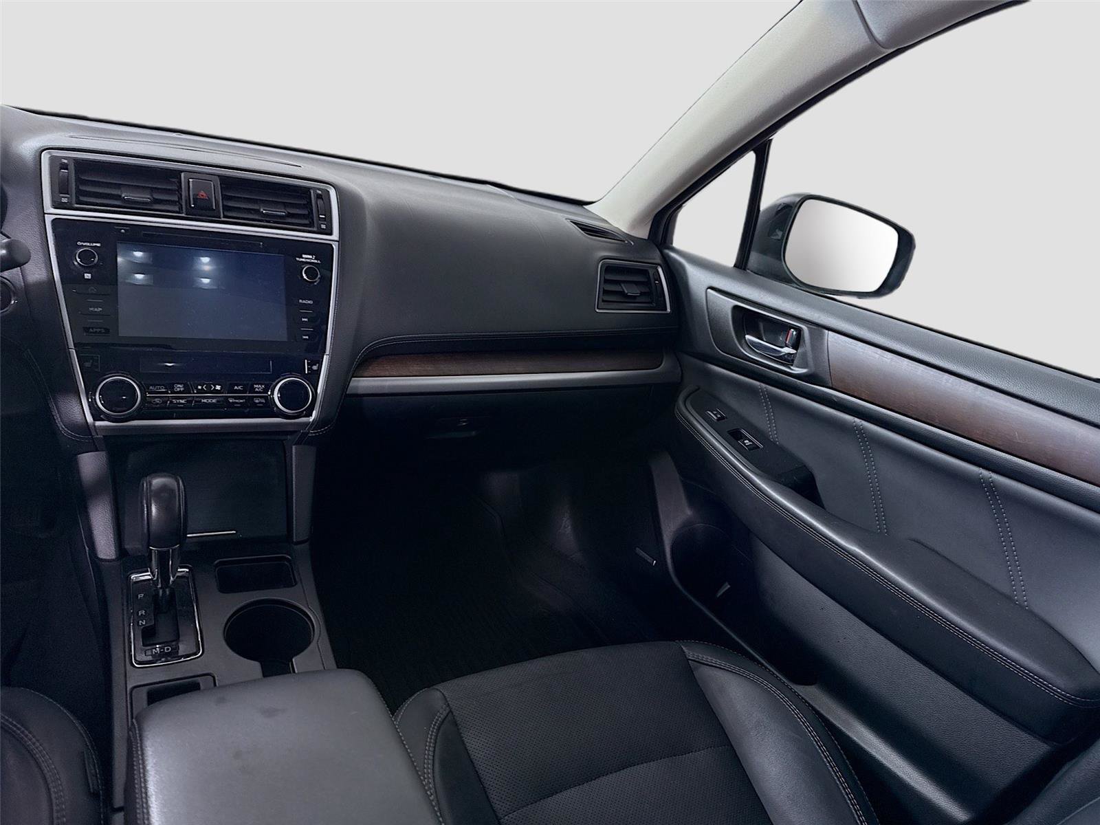 Used 2018 Subaru Outback 2.5i Limited AWD/4WD image 18