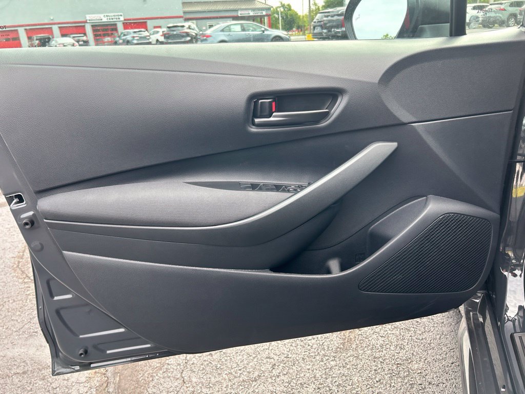 New 2026 Toyota Corolla LE w/ LE Premium Package FWD image 10