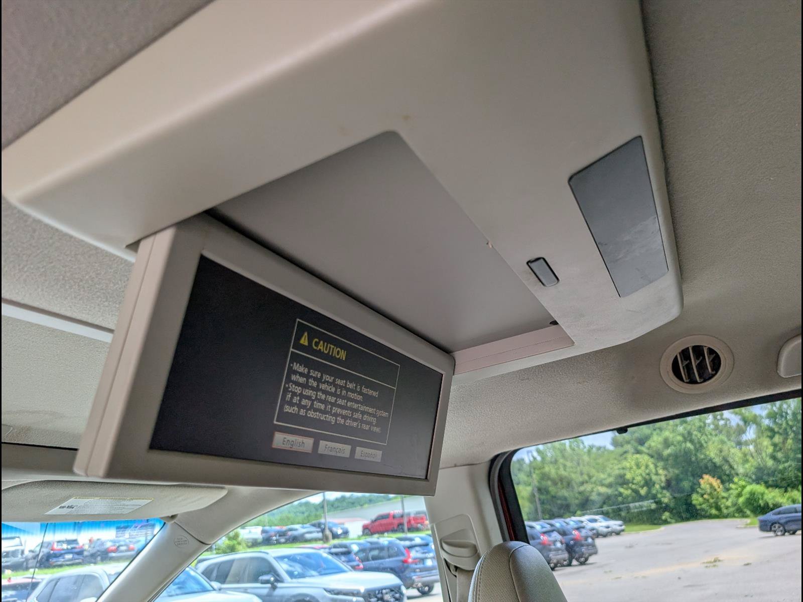 Used 2011 Toyota Sienna XLE w/ Entertainment Pkg FWD image 12
