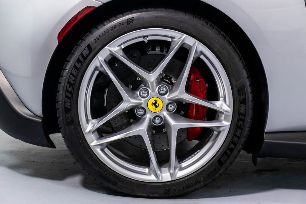 Certified 2025 Ferrari Roma Spider image 60