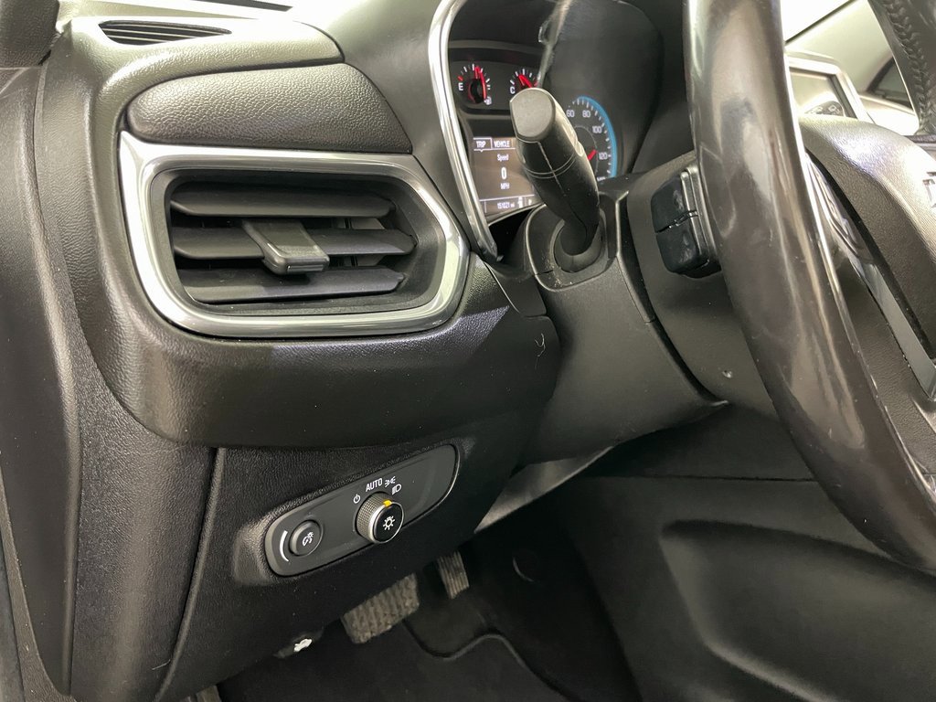 Used 2018 Chevrolet Equinox LT image 23