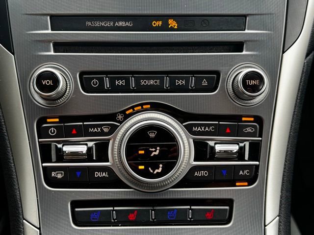 Used 2017 Lincoln MKZ Reserve w/ Technology Package FWD image 25