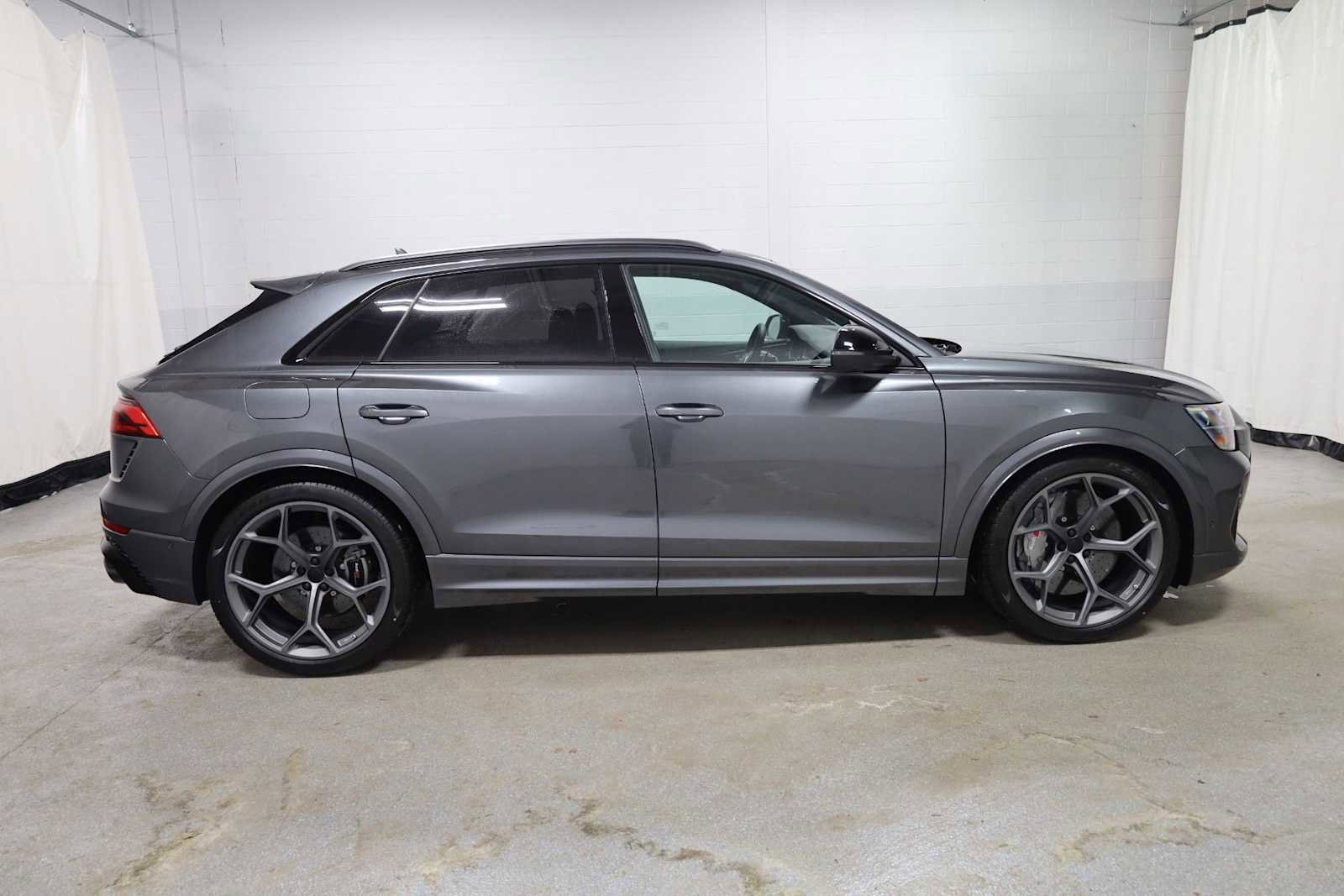 New 2026 Audi RS Q8 performance image 10