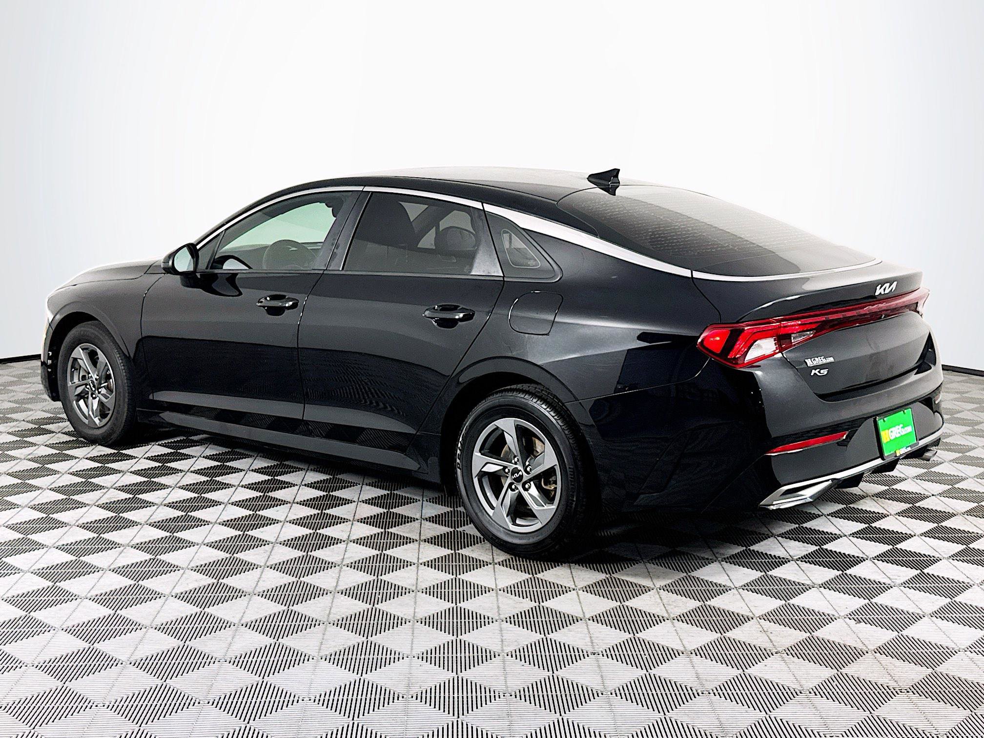Used 2022 Kia K5 LXS FWD image 6