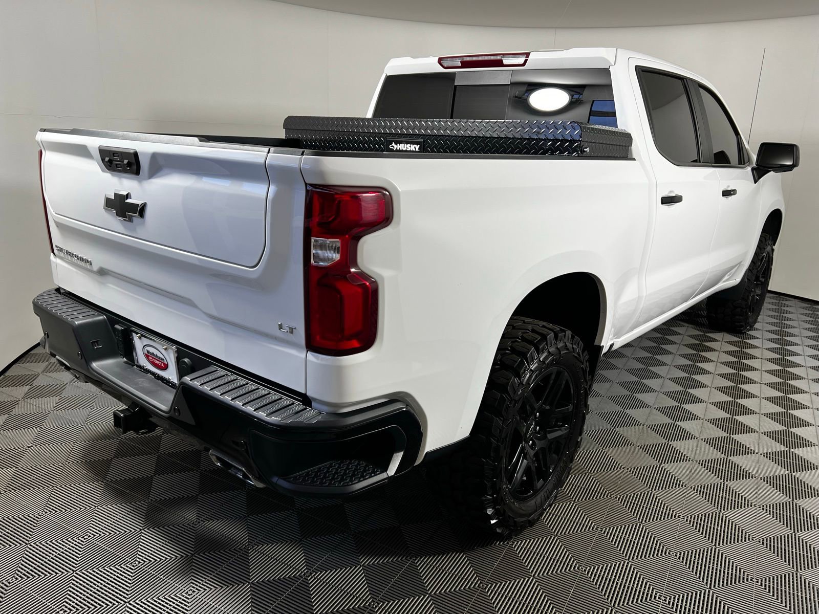 Used 2025 Chevrolet Silverado 1500 LT Trail Boss w/ Convenience Package II image 5