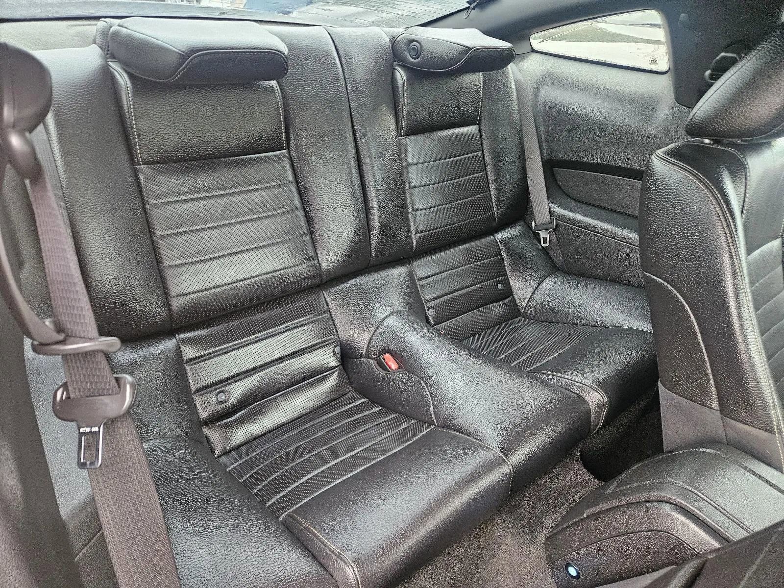 Used 2011 Ford Mustang Premium w/ 202A Rapid Spec Order Code RWD image 15