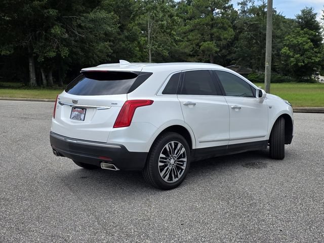 Used 2017 Cadillac XT5 Premium Luxury FWD image 5