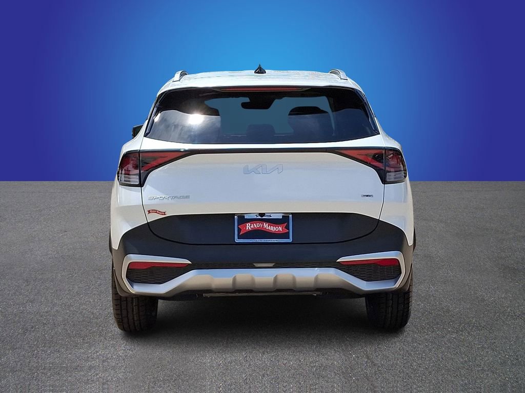 Used 2023 Kia Sportage EX AWD/4WD image 5