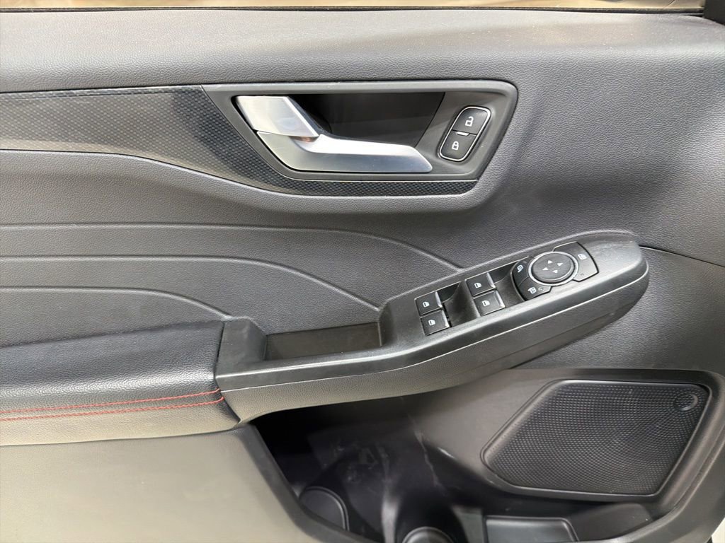 Used 2023 Ford Escape ST-Line w/ Tech Pack #1 image 14