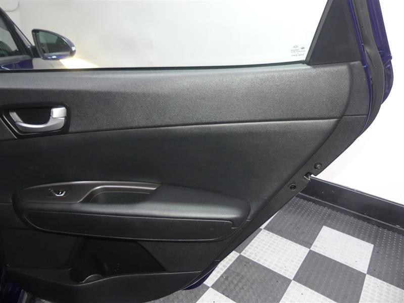 Used 2019 Kia Optima S image 25