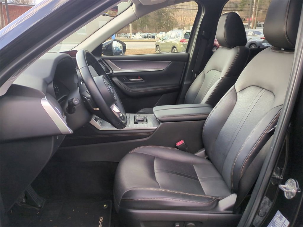 Used 2024 MAZDA CX-90 3.3 Turbo w/ Preferred Plus image 23