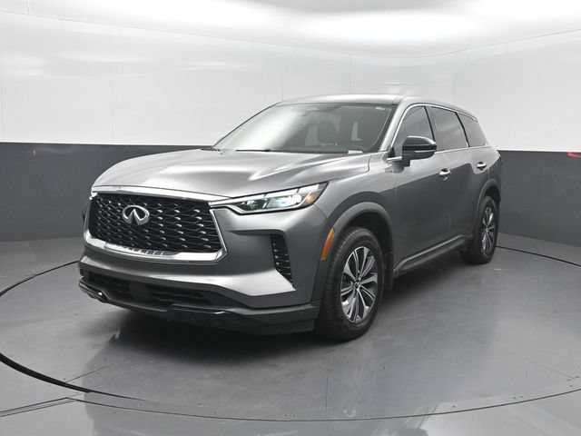 Used 2023 INFINITI QX60 Pure AWD/4WD image 2