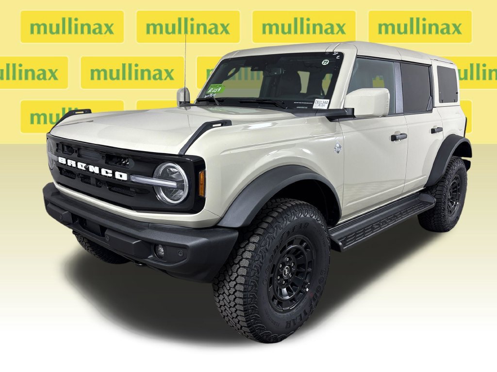 New 2026 Ford Bronco Outer Banks w/ Sasquatch Package AWD/4WD image 14